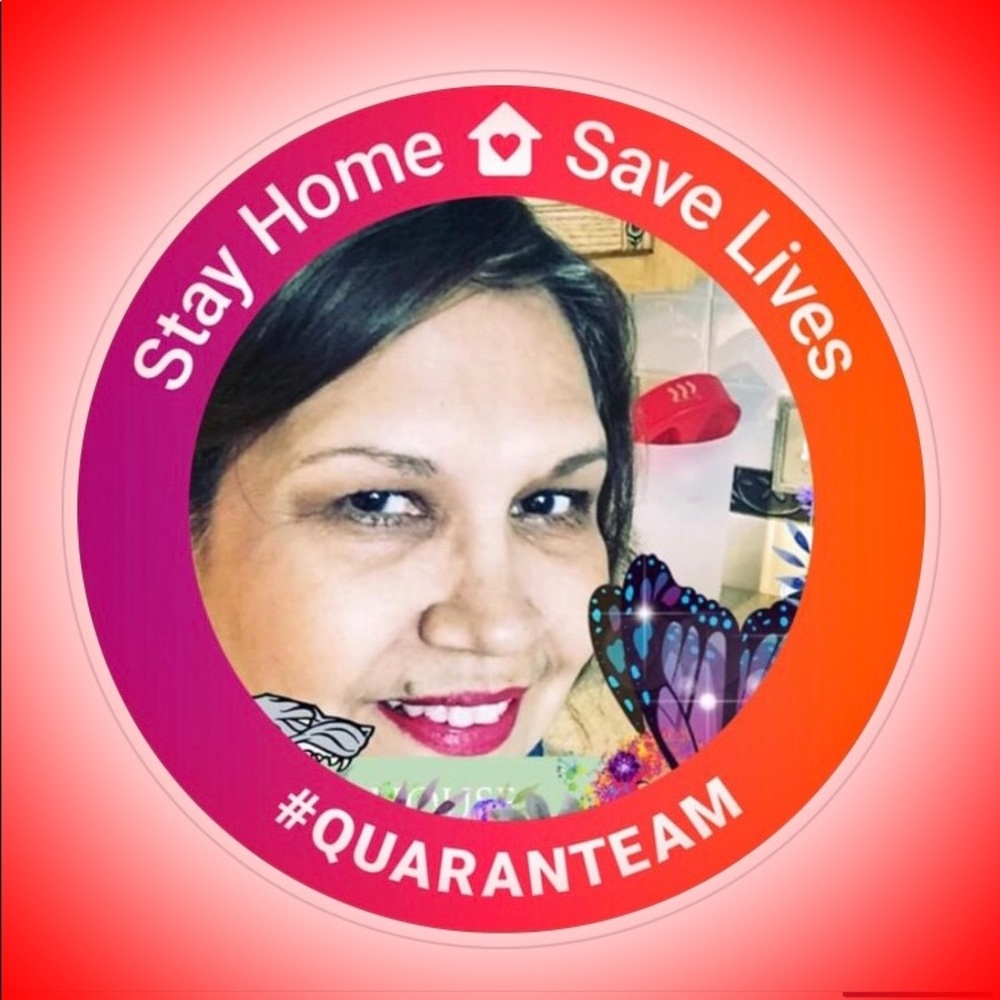 🌹WELCOME TO OUR CLOSET 🌺 - Picture 3 of 7